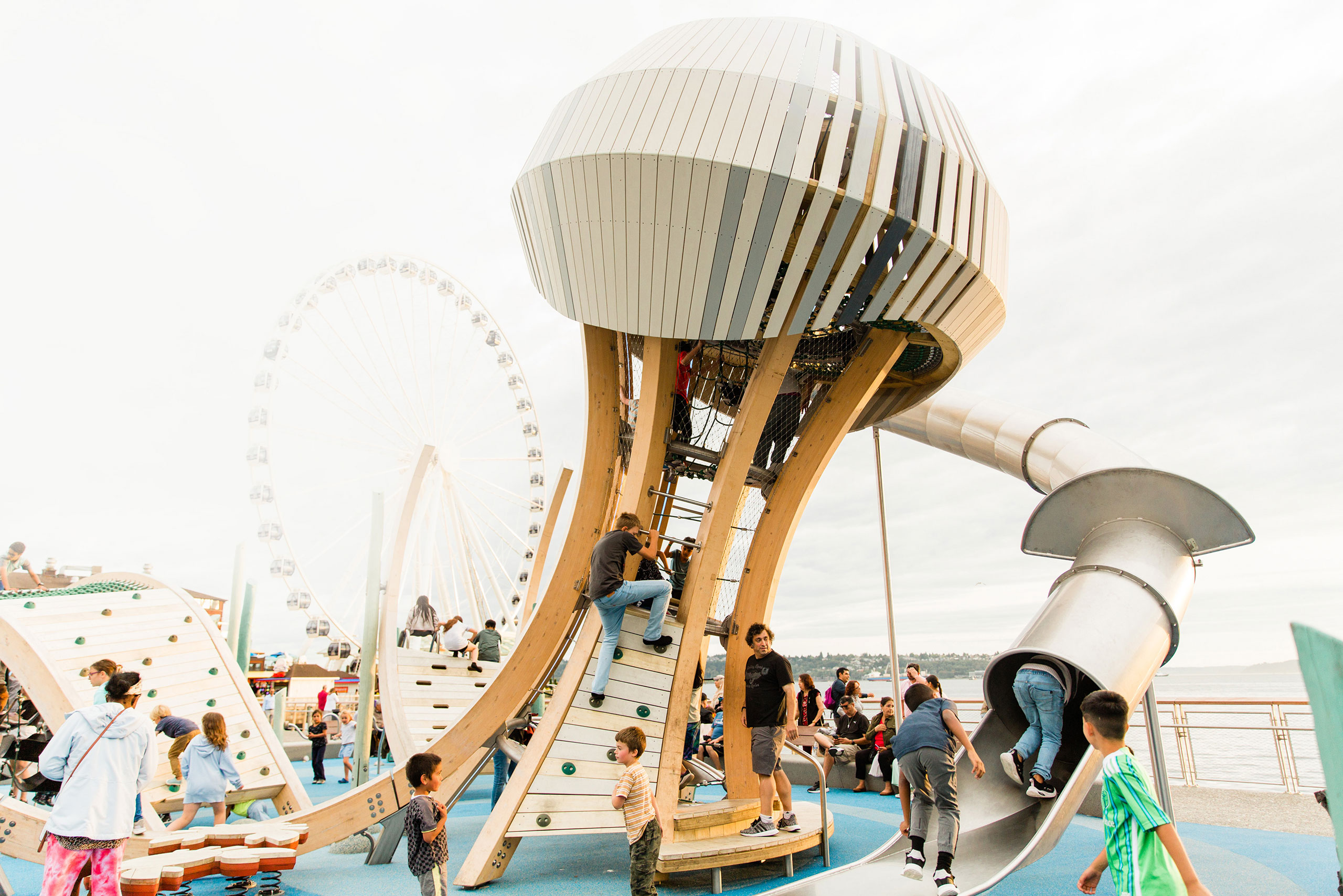 découvrez playplay design, l'outil idéal pour créer des visuels rapides et percutants, parfaits pour capter l'attention et booster votre communication.